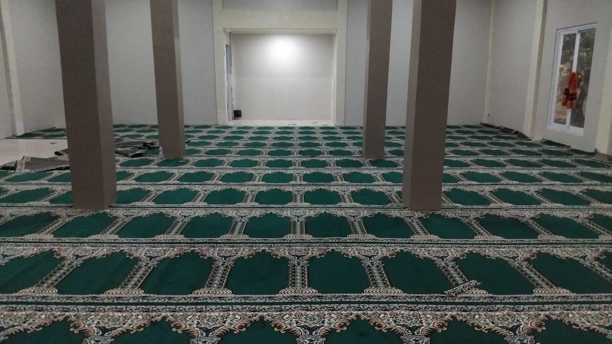 Galeri Pemasangan Karpet Masjid Alhadi